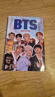Prodám věci ke skupině BTS - 6