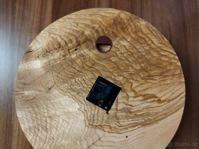Dřevěné hodiny z jasanu a epoxidu - 6
