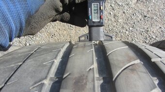 Letní pneu 275/45/19 Dunlop - 6