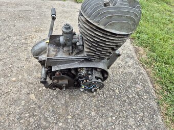 Prodám motor Jawa 250/590 sport. - 6