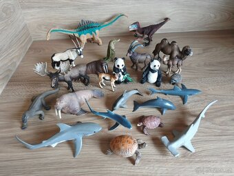 Schleich rytíři, dino a další figurky - 6