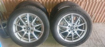 Mercedes benz B180 - 6