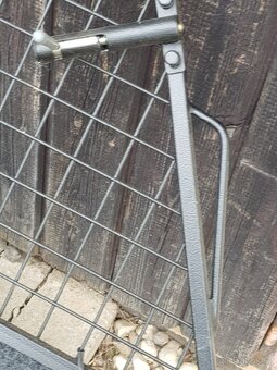 PŘÍČKA DO AUTA PRO PSI. - 6