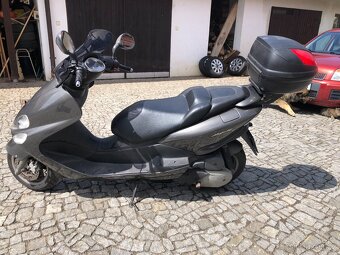 Skútr YAMAHA MAJESTY 180 - 6