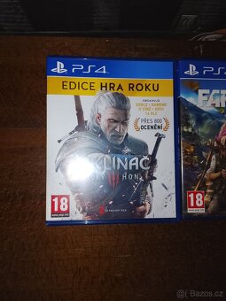 PlayStation 4 - 6