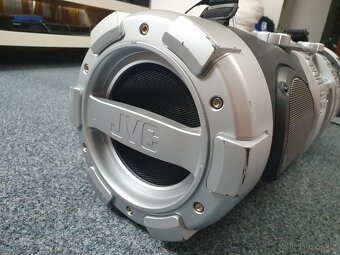 JVC RV-NB50 Ghettoblaster Powered Woofer CD systém - 6