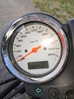 Honda Hornet CB600F - 6