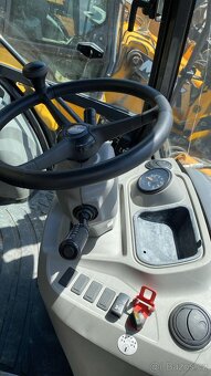 Case 695 / 2023 , 250 hodin traktor bagr - 6