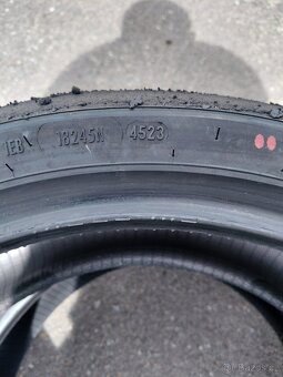 Pneumatiky Pirelli SuperCorsa IV SC1 120 + 200 - 6