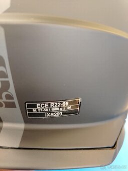 přilba IXS209 černá matná nová, velikost M - 6