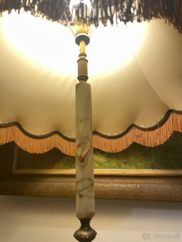Krásná starožitná lampa - 6