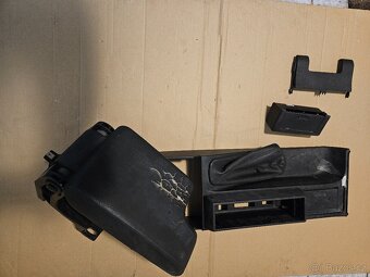 BMW E36 loketní opěrka sedan Touring coupé - 6