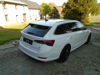 OCTAVIA 1.4Tsi,61000km,HYBRID.150kw,autom.prevod.navigace - 6