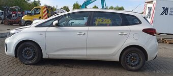 Kia Carens č. 23579 - 6
