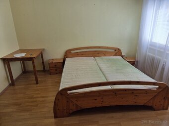 KOMPLETNÍ ZACHOVALÉ VYBAVENÍ BYTU ČI CHATY - 6