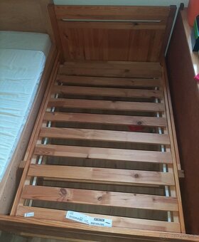 DĚTSKÁ ROSTOUCÍ POSTÝLKA IKEA + ROŠT A MATRACE - 6
