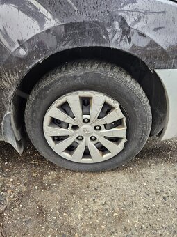 Hyundai i30 CW kombi 1.6d 85kw - 6