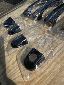 Kryty klik VW T5 černá lesklá (T5/T6/Caddy/Touran) - 6