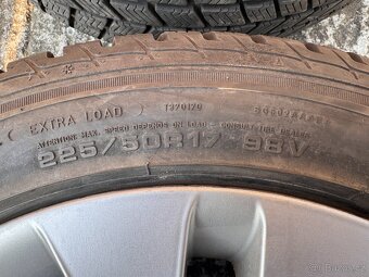 Originál BMW kola R17 na zimních pneu 225/50 R17 - 6