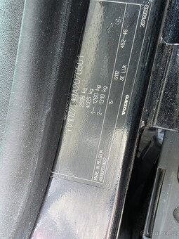 Volvo XC60 2,0 D4 140kw - Náhradní díly - 6