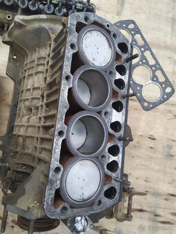 Motor Škoda 110 kus č. 2 - 6
