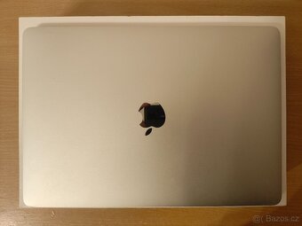 MacBook Pro 2019 | i5 • 8GB • 256GB SSD - 6
