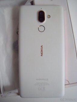 NOKIA 7 Plus (balení) - 6
