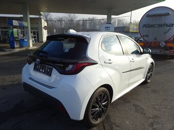 Toyota Yaris 1.5 e-CVT HYBRID,AUTOMAT,GARANCE KM, 1. MAJIT - 6