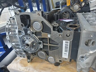 MOTOR 2,0 TDI 135KW CUP / CUPA / CUN / CUNA / DGC - 6