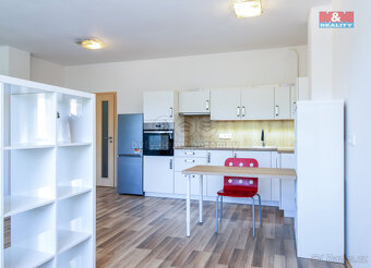 Pronájem bytu 1+kk, 42 m², Jičín, ul. Ruská - 6
