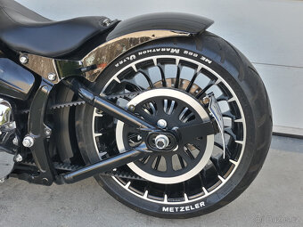 HARLEY DAVIDSON BREAKOUT 103" - 6