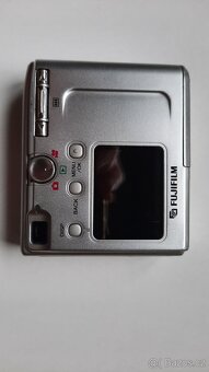 Fujifilm Fine Pix 40i k foceni nebo do sbírky - sleva - 6