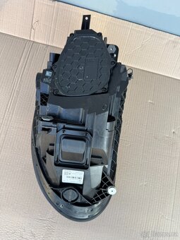 levý full led Porsche 911 992 GTS Turbo black - 6