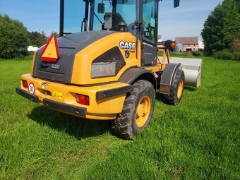 Kolový nakladač Case 321E atlas ar JCB cat - 6