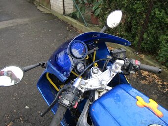 Yamaha FZ 600 - 6