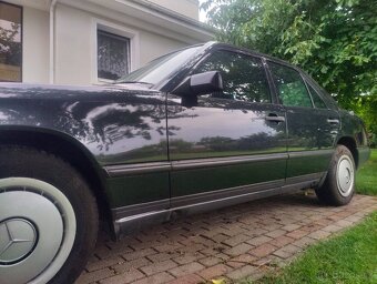 MERCEDES BENZ 124 (rok 1987) - 6