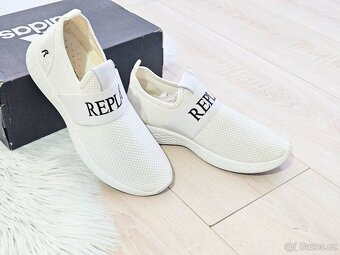 bílé tenisky vel 40 - 6