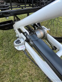 ELEKTRO TŘÍKOLKA LOVELO 24", PŘEDNÍ MOTOR, 3 RYCHLOSTI - 6