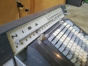 Starožitná kalkulačka NISA - 6