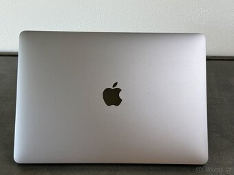 MacBook Pro 13" 2020 500GB / i5 / SG / 16GB - DPH - 6