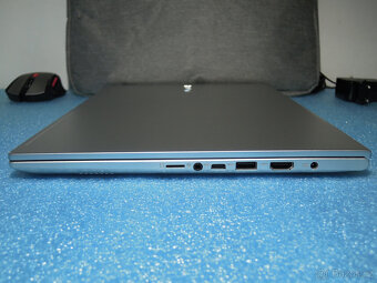 ASUS VivoBook 15.6“ 16GB 512GB Full HD Podsvit i5 IrisXe - 6