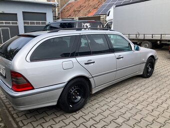Mercedes-Benz C220 CDI W202 kombi SUPER STAV - 6