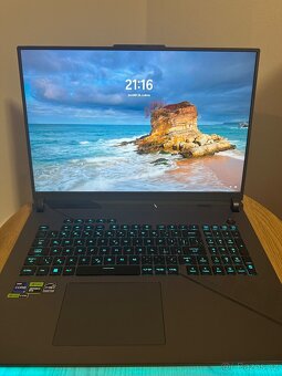 Asus Rog Strix G18 - 6