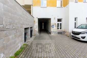 Pronájem parkovacího stání na Praze 4, ev.č. N08009-1 - 6