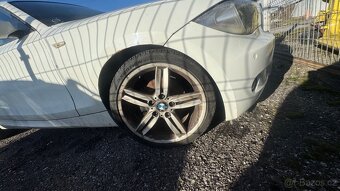 BMW - 6