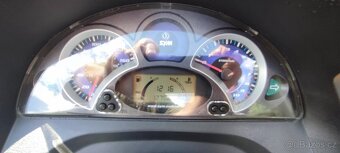 Prodám skútr SYM 125i Rok 2015 - 6