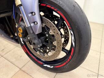 YAMAHA YZF - R1 - 6