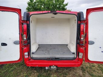 Renault Trafic passenger 2.0dci 84kw - 6