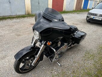 Street glide - 6