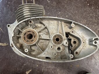 Predám párové BLOKY, kártery JAWA 250/353 kývačka - 6